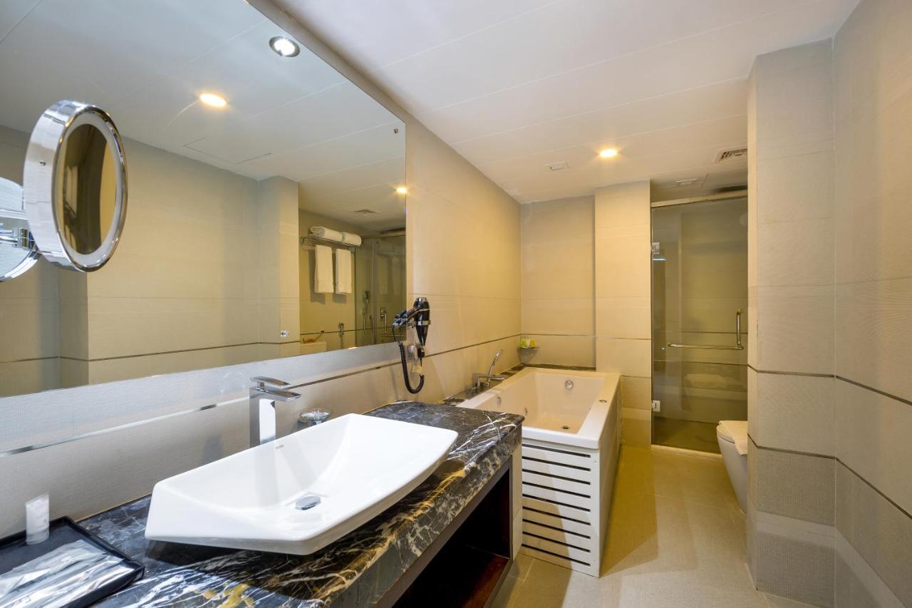 Grand Palace Hotel & Resorts Силхет Экстерьер фото